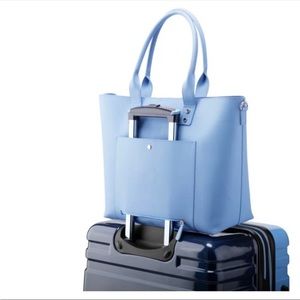 NWT iFly Weekender Travel ✈️🌎  Ice Blue Tote & Zipped Pouch